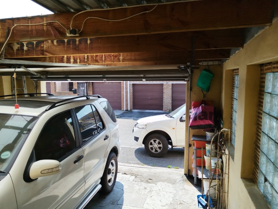 3 Bedroom Property for Sale in Portlands Western Cape
